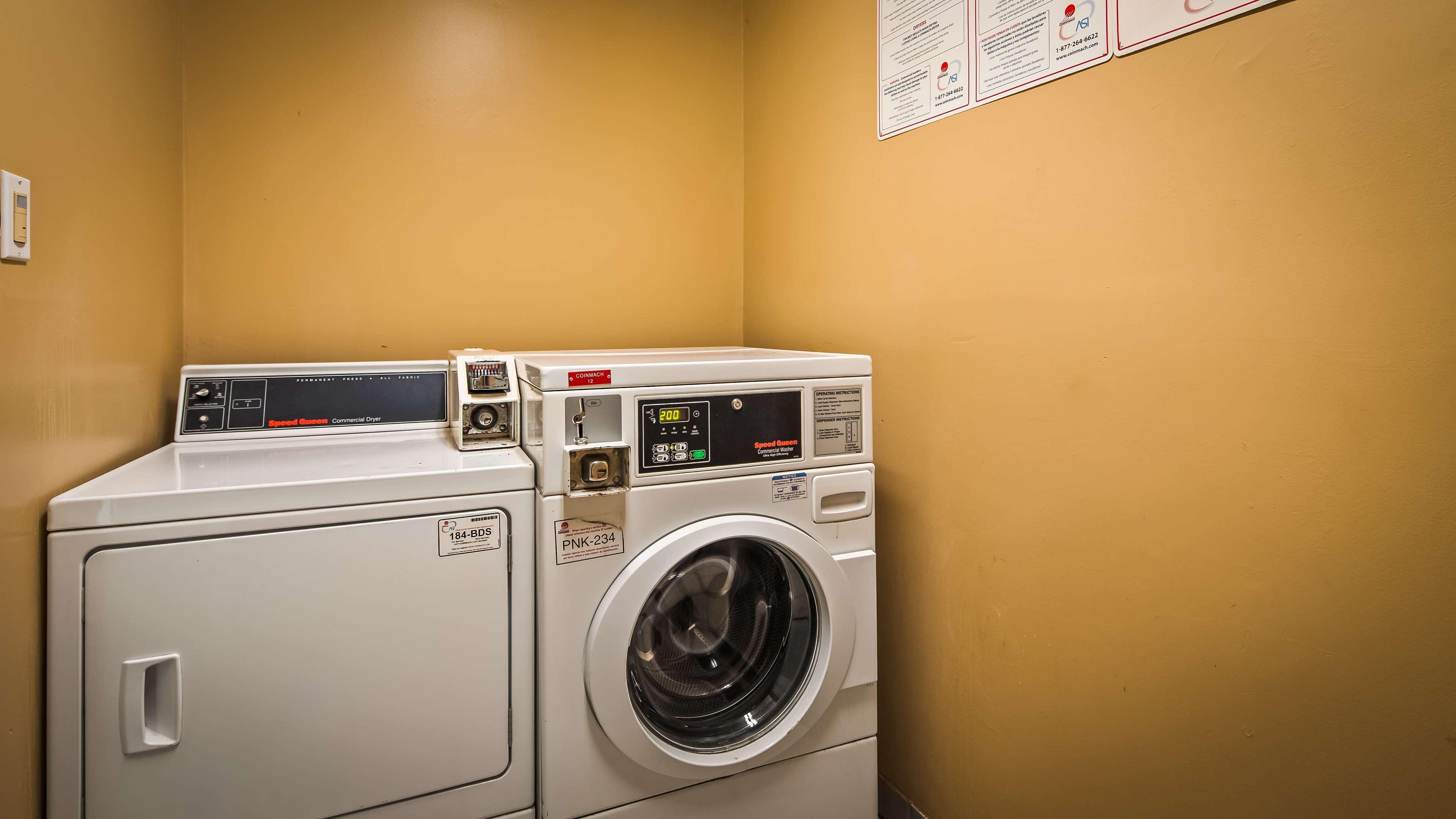 Surestay Hotel By Best Western Floresville Dış mekan fotoğraf