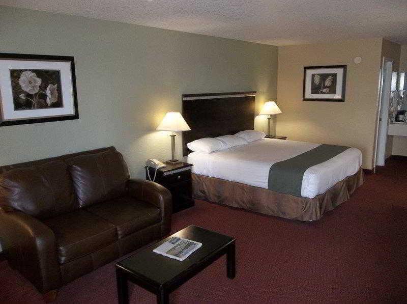 Surestay Hotel By Best Western Floresville Dış mekan fotoğraf
